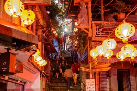 九份老街的山城街景